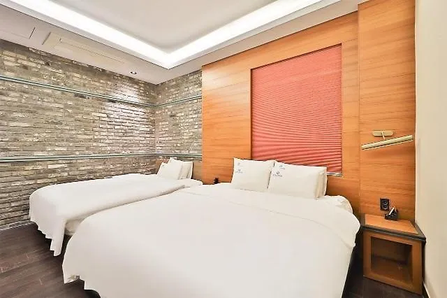 Motel Jeonggwan Raum *