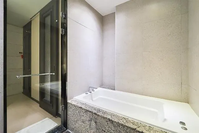 Jeonggwan Raum Motel