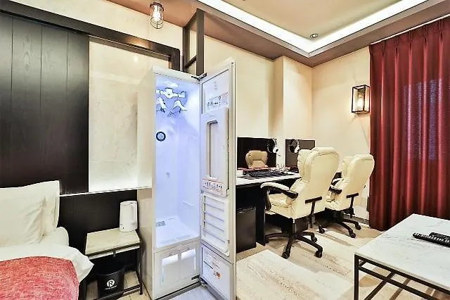 Motel Jeonggwan Raum Busan